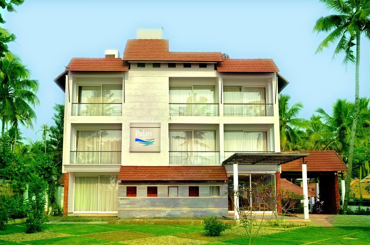 ורקלה Palan Beach Resort מראה חיצוני תמונה