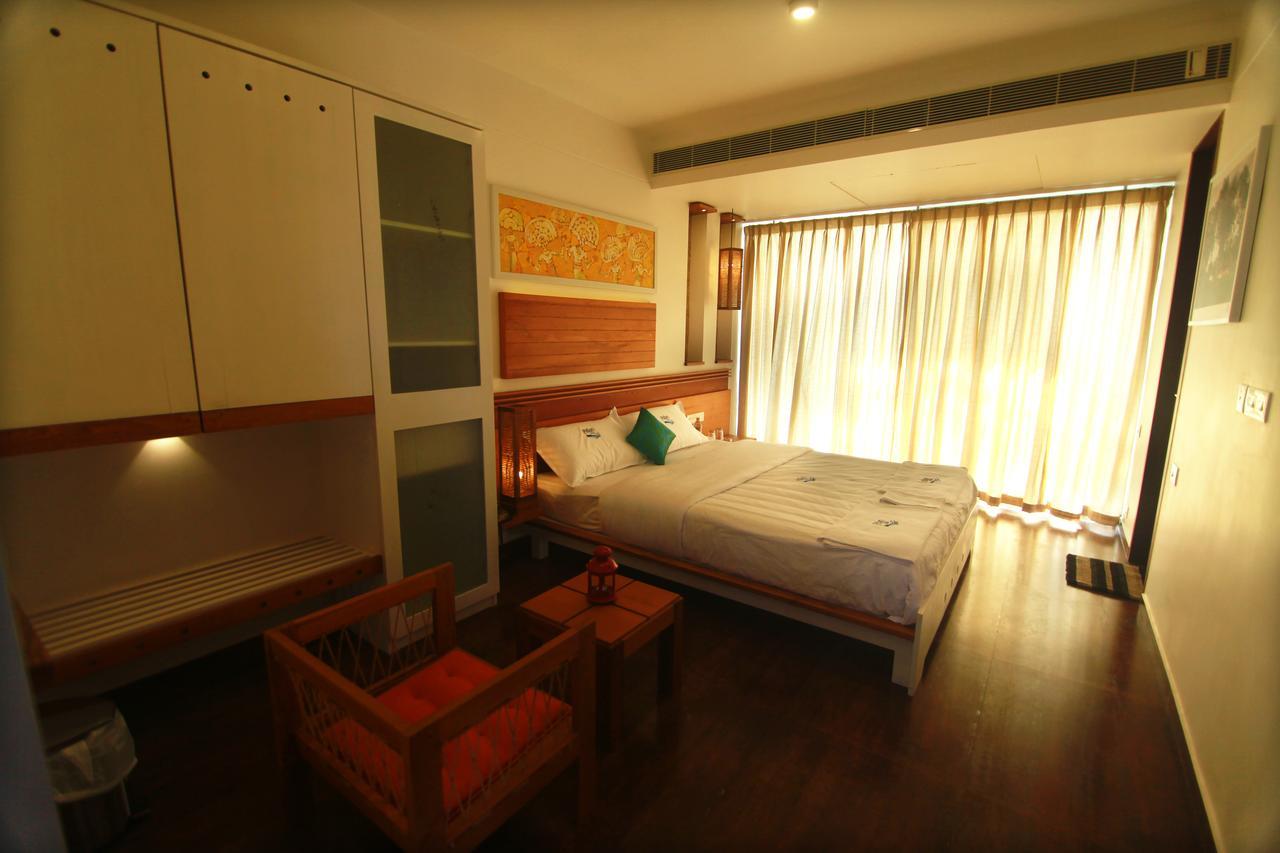 ורקלה Palan Beach Resort מראה חיצוני תמונה