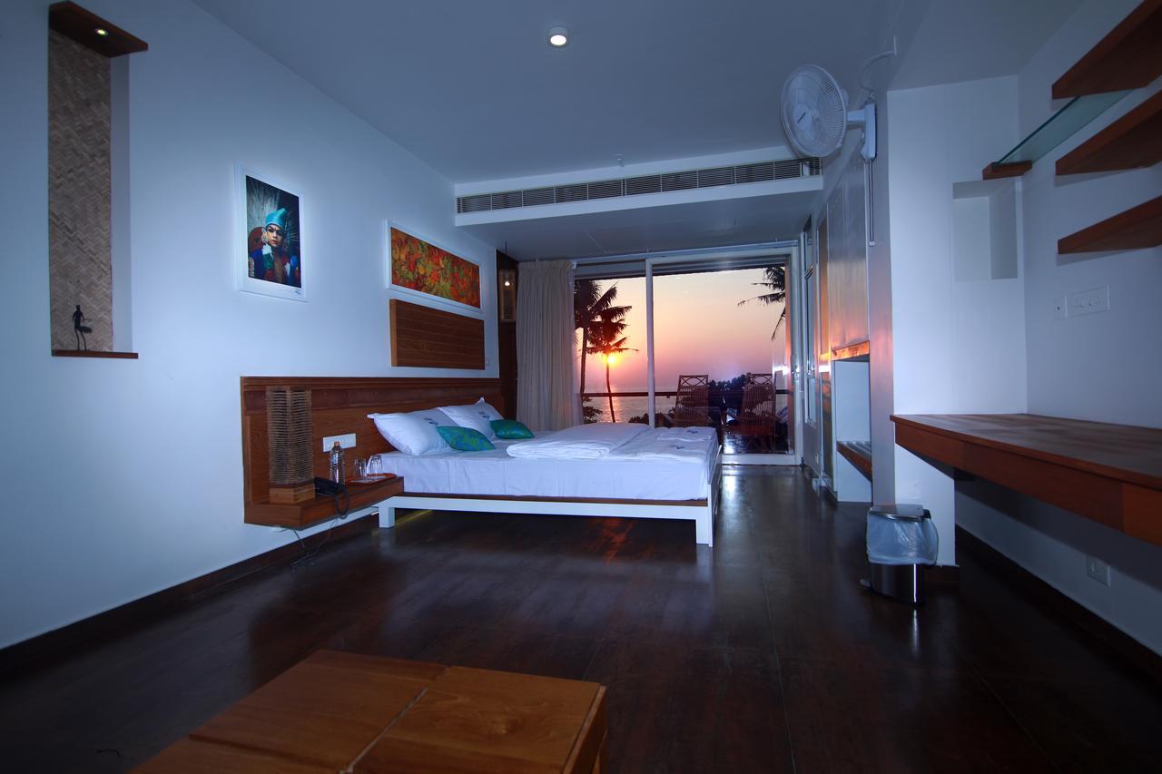 ורקלה Palan Beach Resort מראה חיצוני תמונה