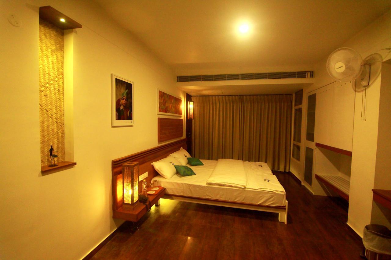 ורקלה Palan Beach Resort מראה חיצוני תמונה