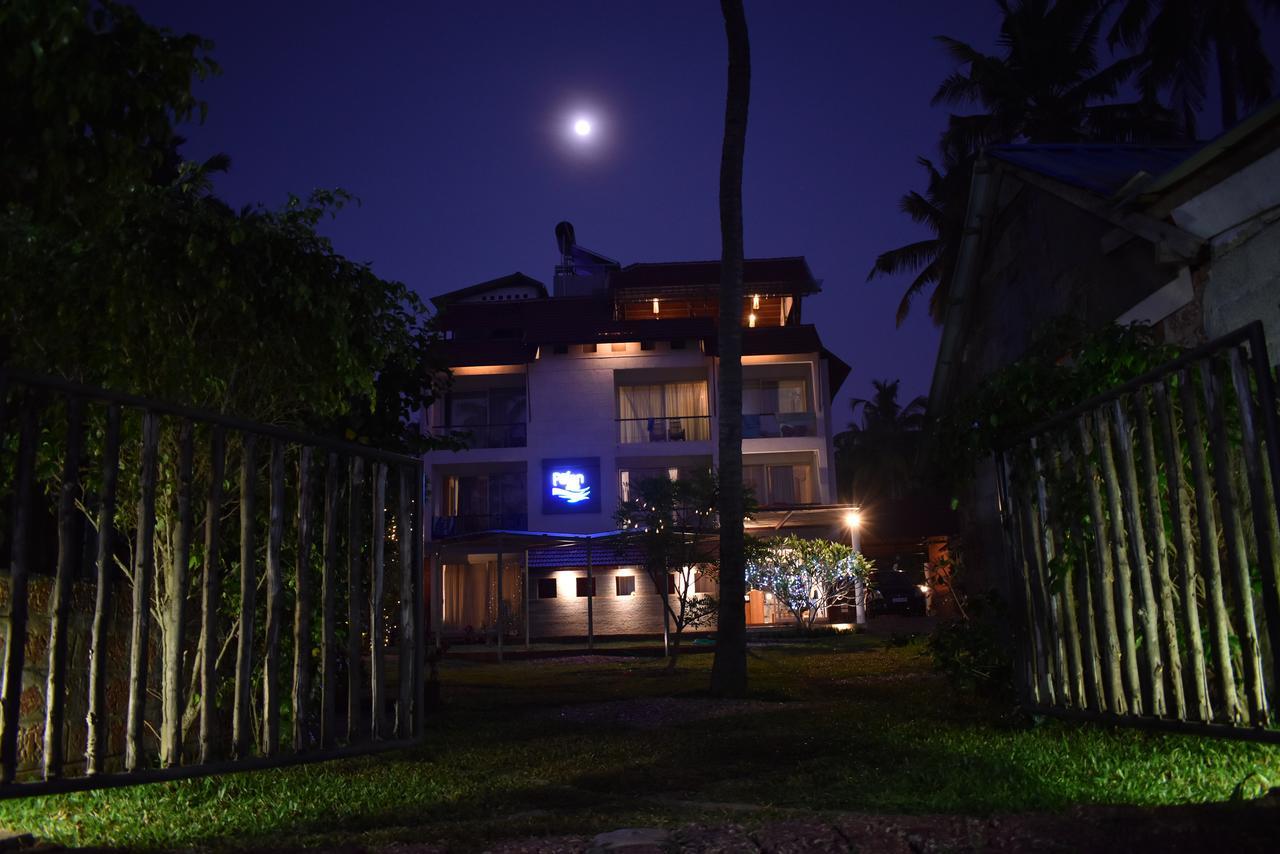 ורקלה Palan Beach Resort מראה חיצוני תמונה